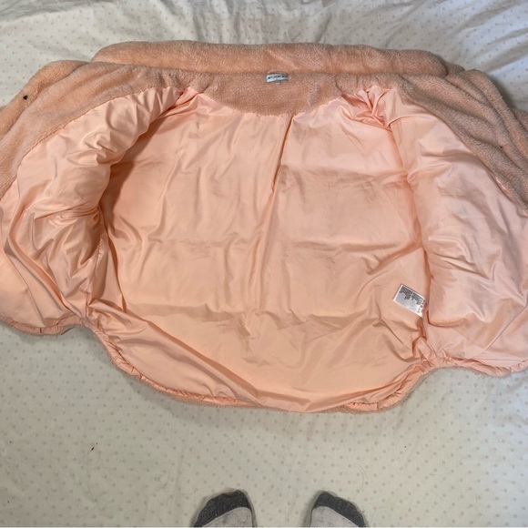 Light Before Dark Dark Pink Teddy Puffer Jacket Large - Picture 6 of 10